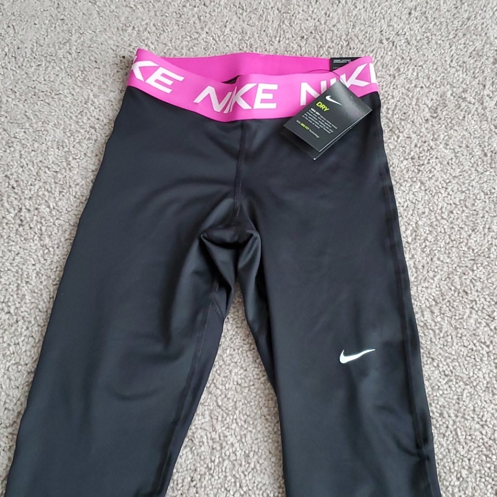 Nike, caprice length.